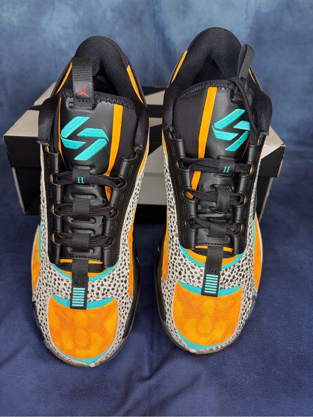 Jordan Luka 2 “The Pitch” - Picture 2 of 7